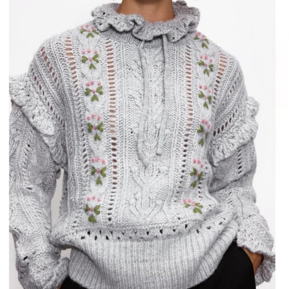 Zara Embroidered Floral Cottagecore Oversized Sweater Ruffle Sleeves Medium - Picture 3 of 15